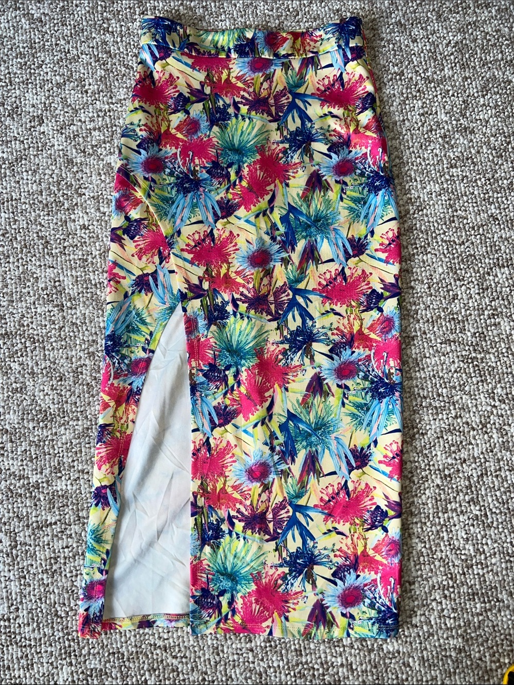 Psychedelic Floral Print Midi Skirt with Side Slit